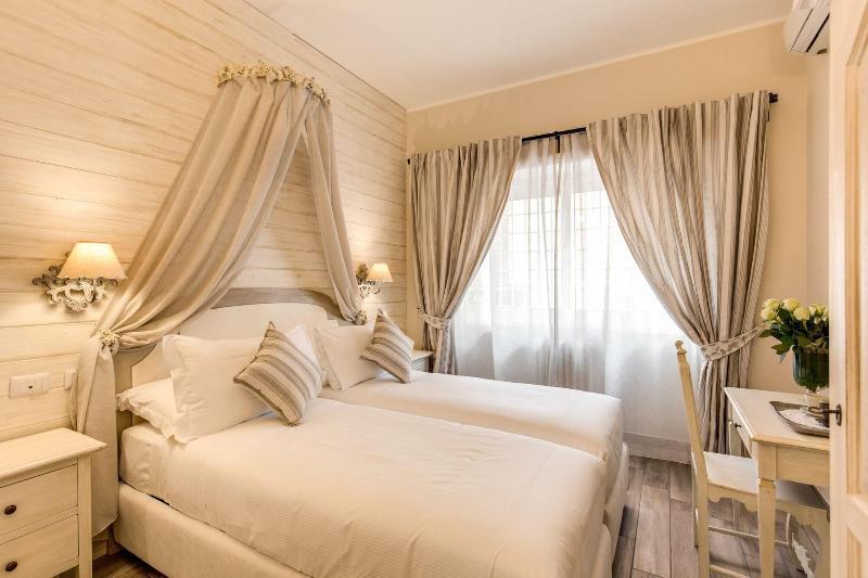 Casa Mia Vaticano Pensión 3*